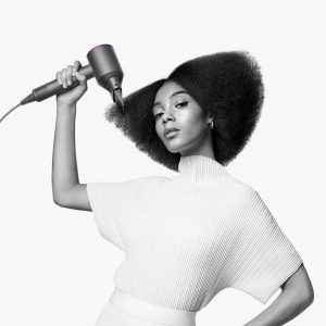 Фен Dyson Supersonic HD03 с 4 насадками и расческами